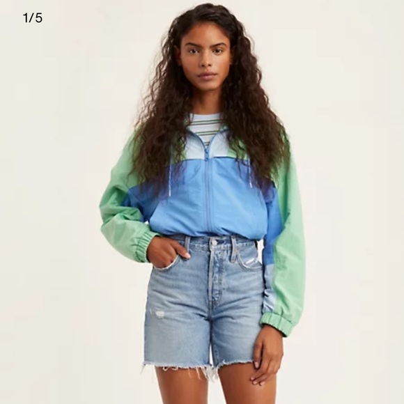 Levi Mid Thigh High Rise Jean Short - Picture 1 of 2